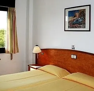 Cabot Tres Torres Apartment